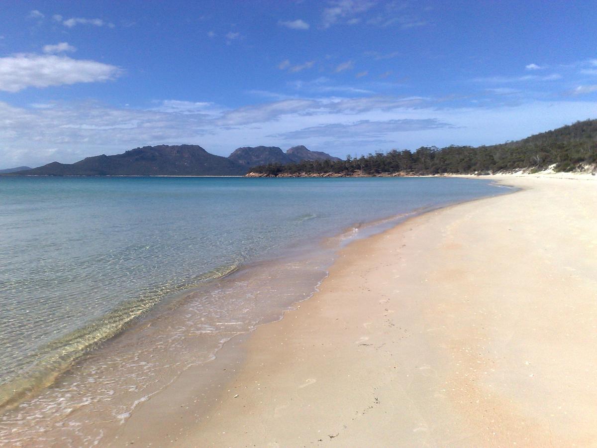 Malting Lagoon Guest House Coles Bay Exterior foto