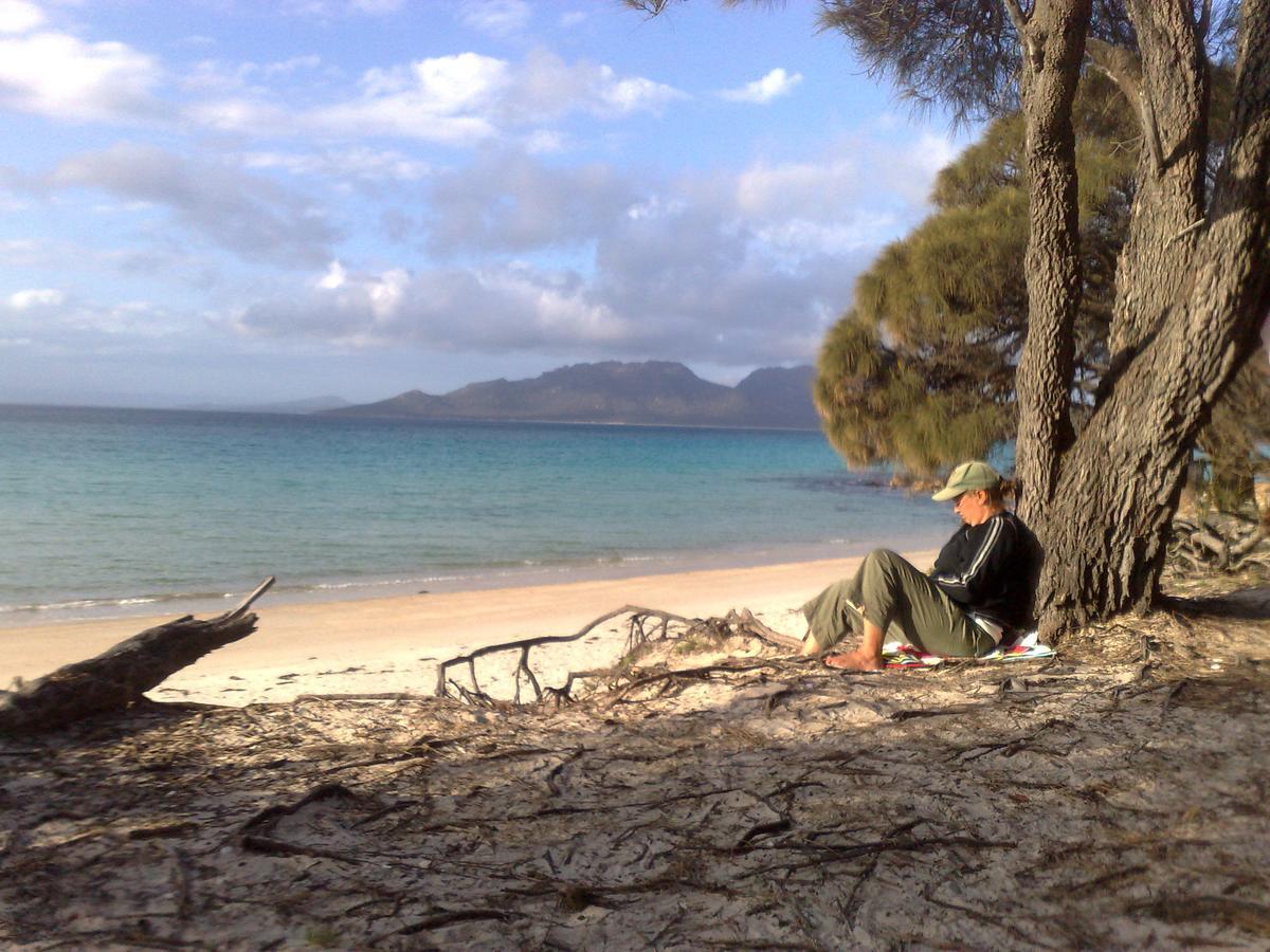 Malting Lagoon Guest House Coles Bay Exterior foto